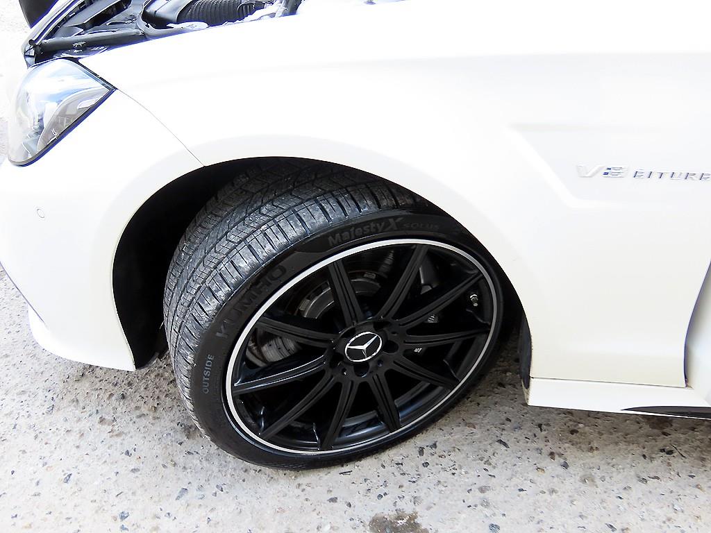 Mercedes-Benz CLS-Class — photo 20