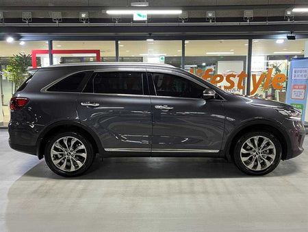 Kia Sorento — photo 03