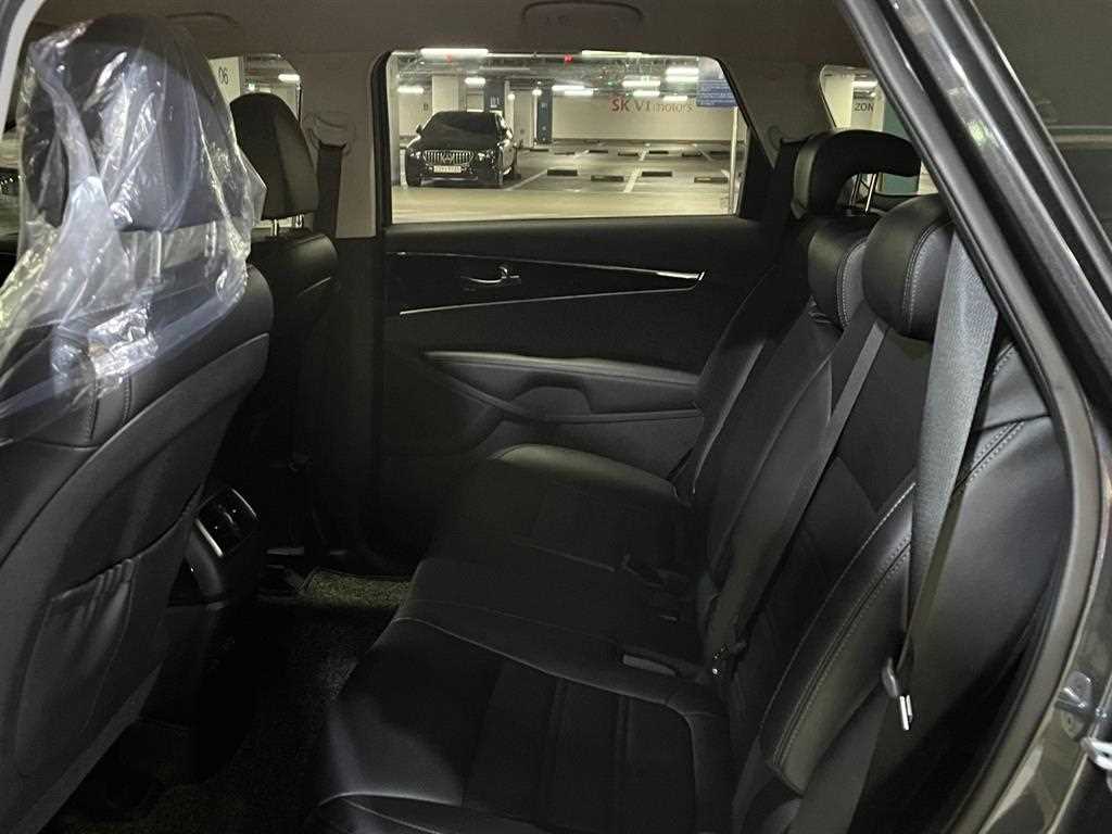Kia Sorento — photo 07