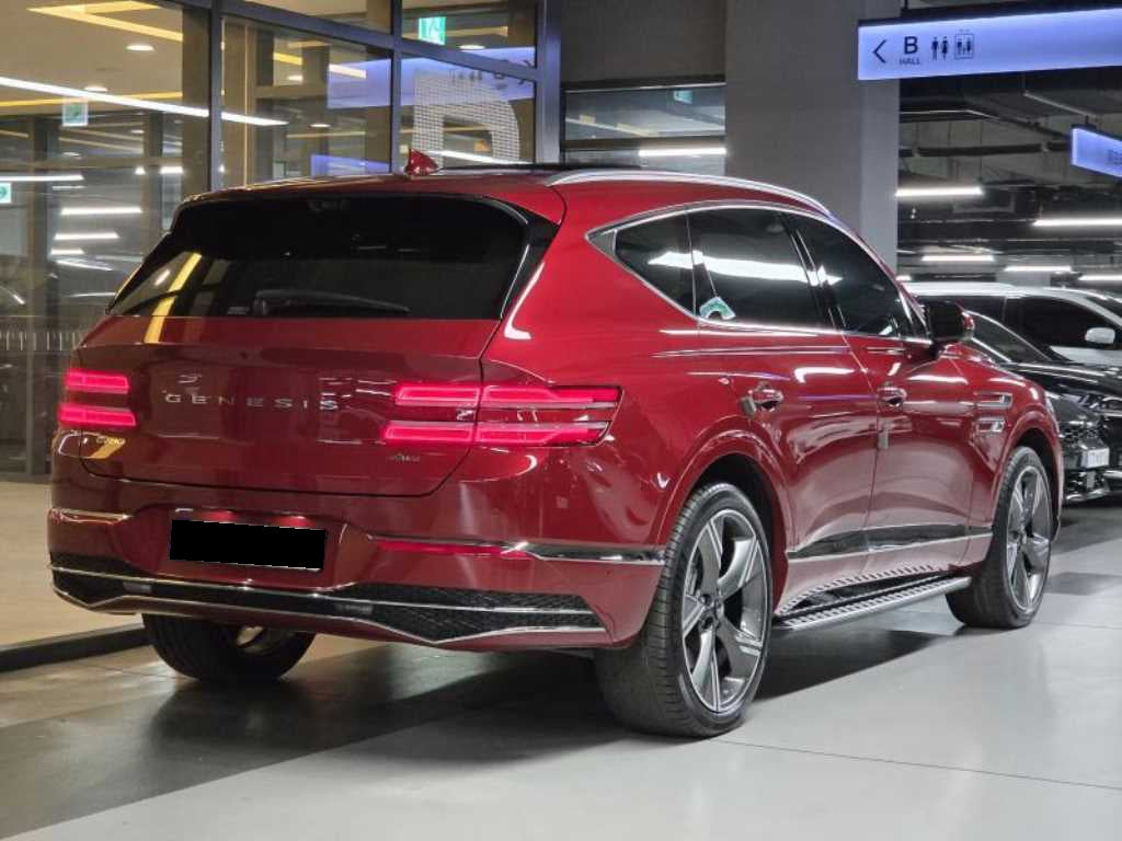 Genesis GV80 — photo 02