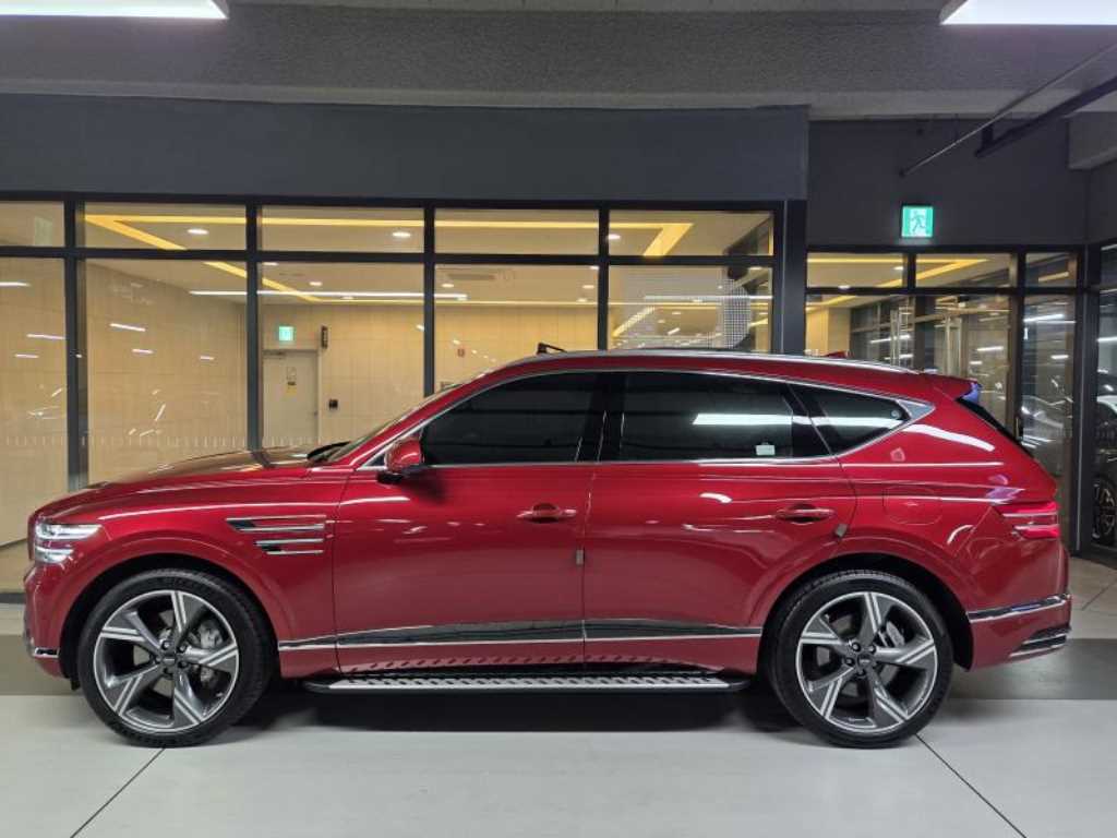 Genesis GV80 — photo 03