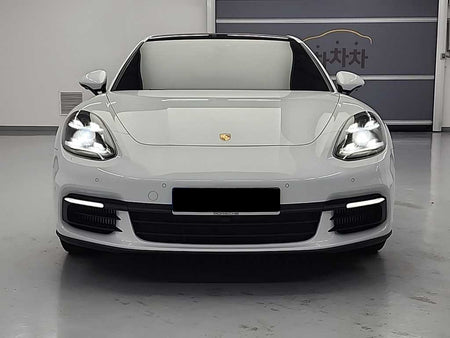 Porsche Panamera — photo 01