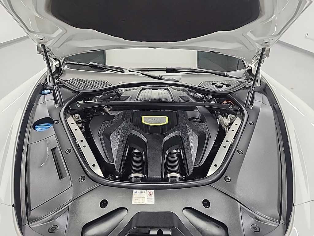 Porsche Panamera — photo 05