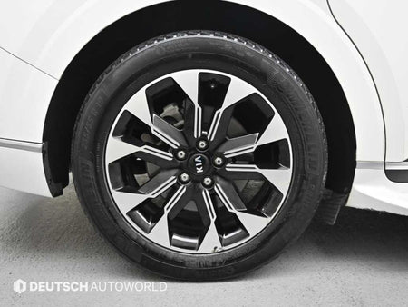 Kia Carnival — photo 05