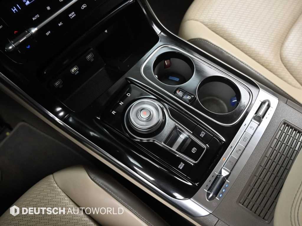 Kia Carnival — photo 09