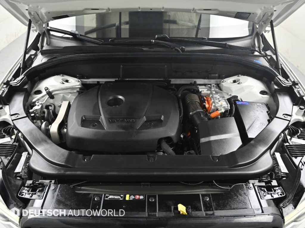 Volvo XC60 — photo 06