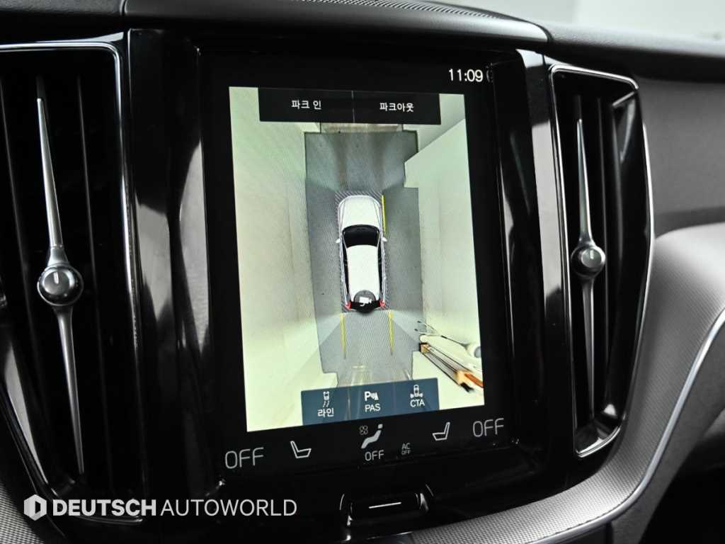 Volvo XC60 — photo 15