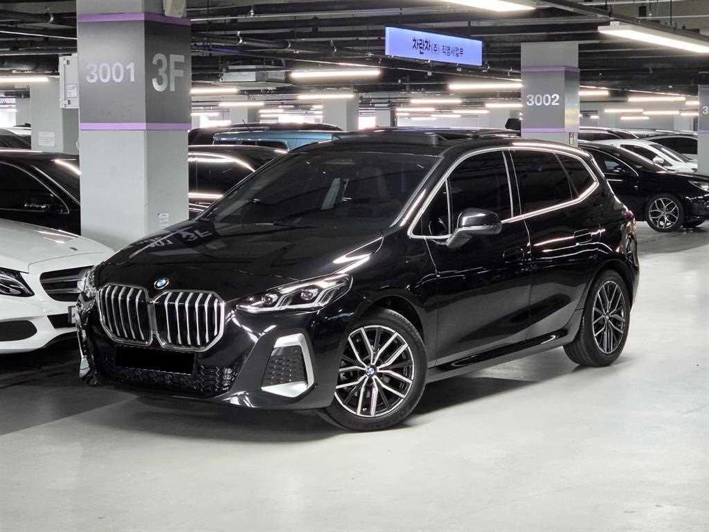 BMW 2-Series — photo 01