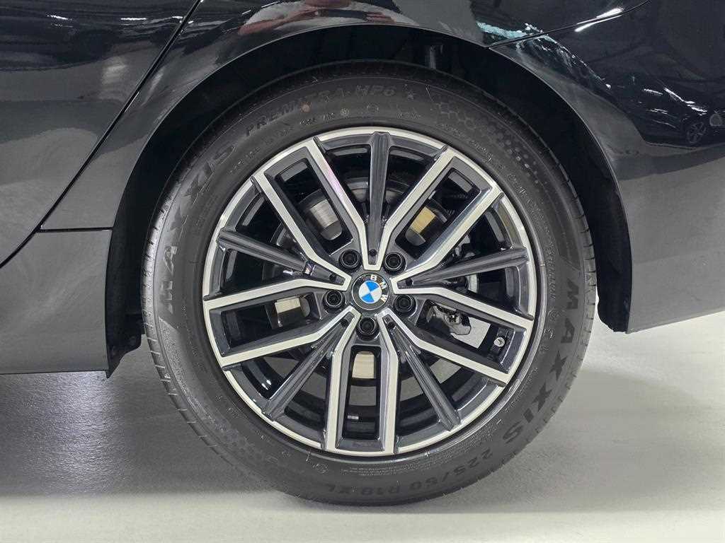 BMW 2-Series — photo 05