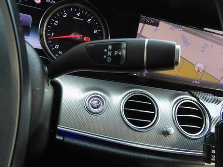 Mercedes-Benz E-Class — photo 15