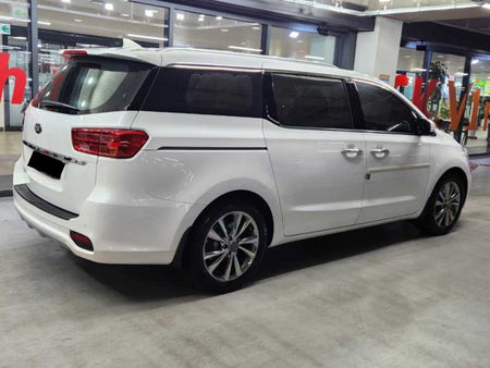 Kia Carnival — photo 04