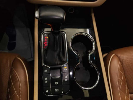 Kia Carnival — photo 16