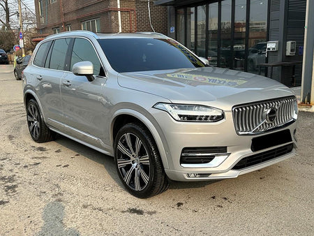 Volvo XC90 — photo 02