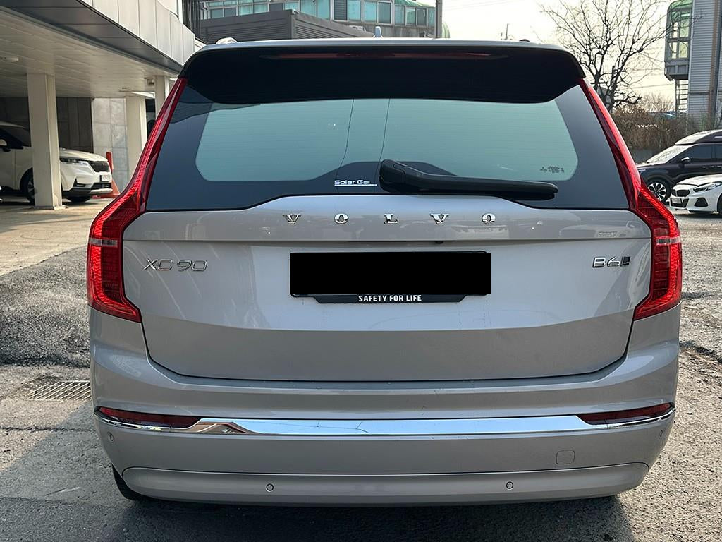 Volvo XC90 — photo 04