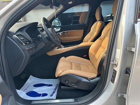 Volvo XC90 — photo 05