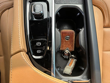 Volvo XC90 — photo 12