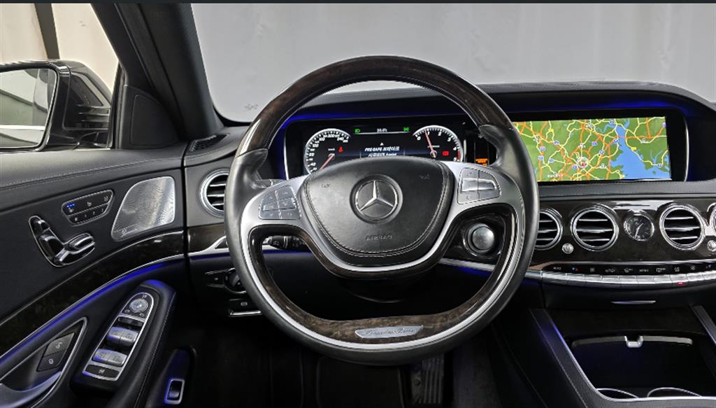 Mercedes-Benz S-Class — photo 13