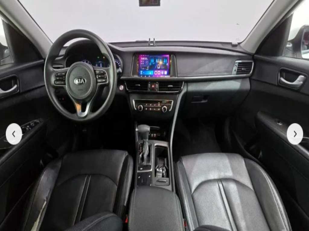 Kia K5 — photo 07