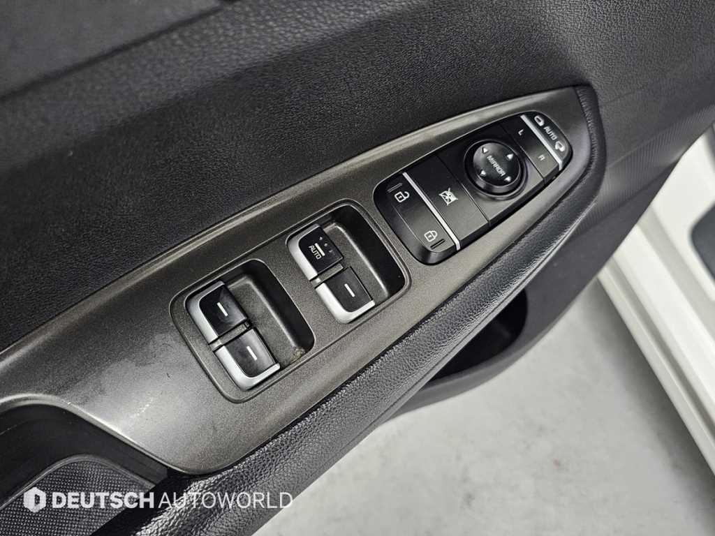 Kia K5 — photo 16