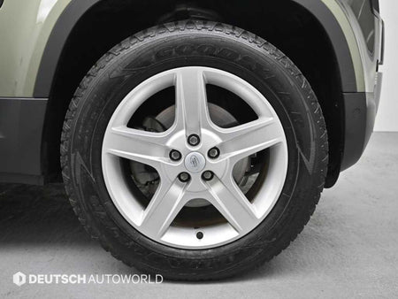 Land Rover Defender — photo 05