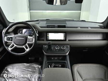 Land Rover Defender — photo 07