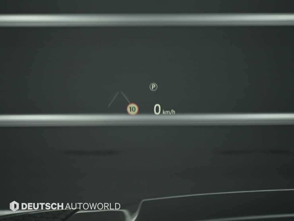 Land Rover Defender — photo 17