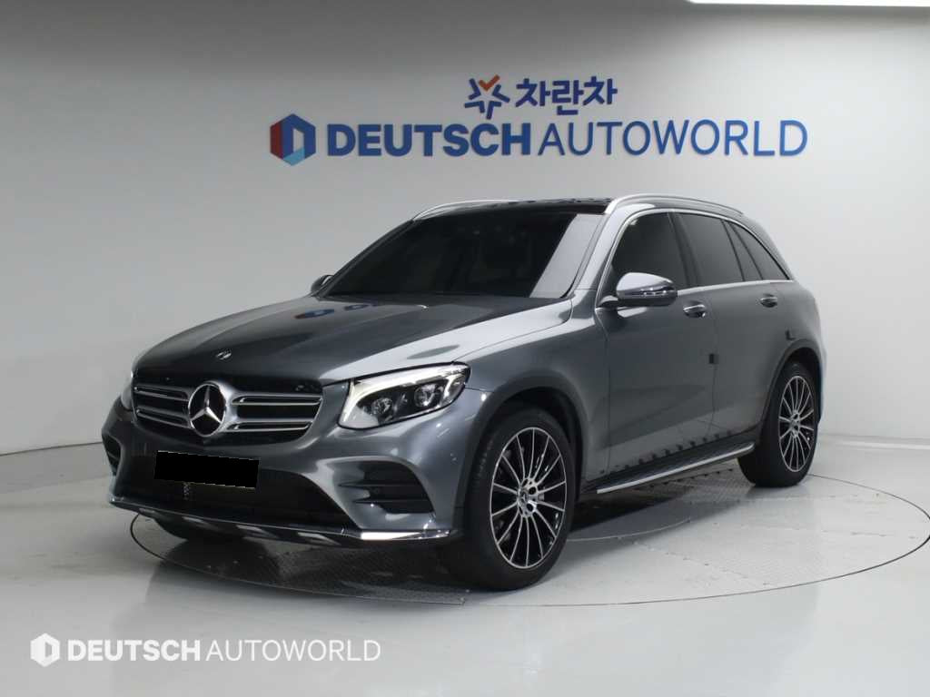 Mercedes-Benz GLC-Class — photo 01