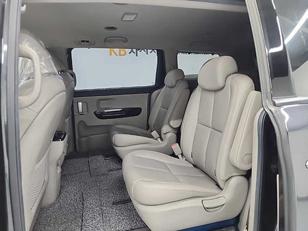 Kia Carnival — photo 12