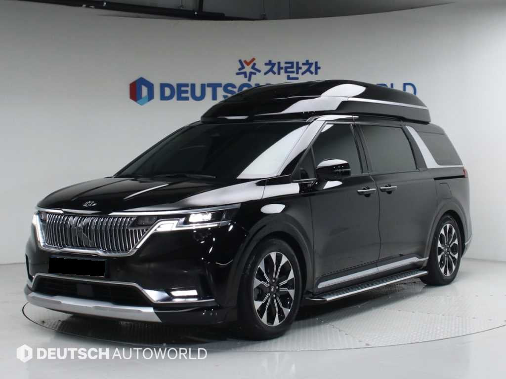 Kia Carnival — photo 01