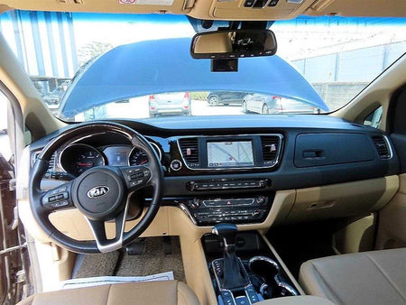 Kia Carnival — photo 08