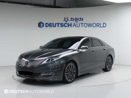 Lincoln MKZ — photo 01