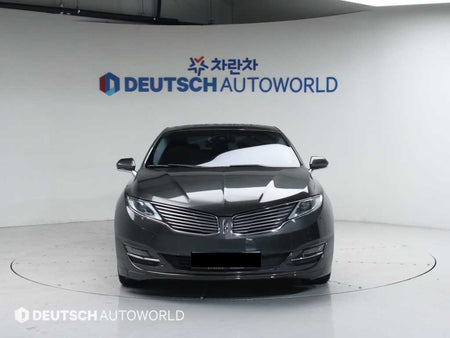 Lincoln MKZ — photo 03