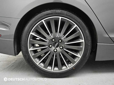 Lincoln MKZ — photo 05