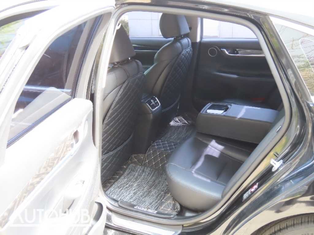 Hyundai Grandeur — photo 15
