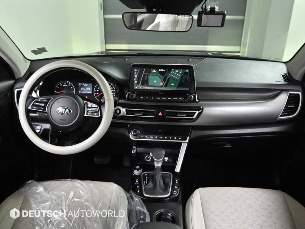 Kia Seltos — photo 01