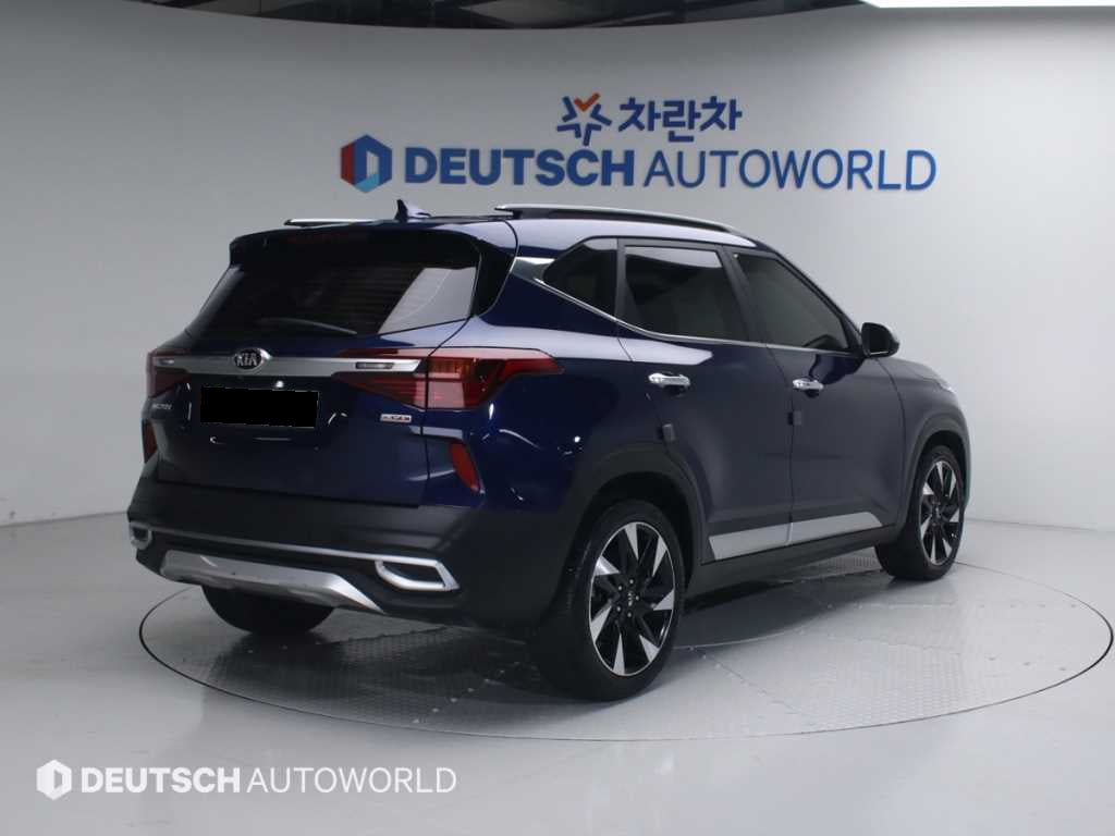 Kia Seltos — photo 03