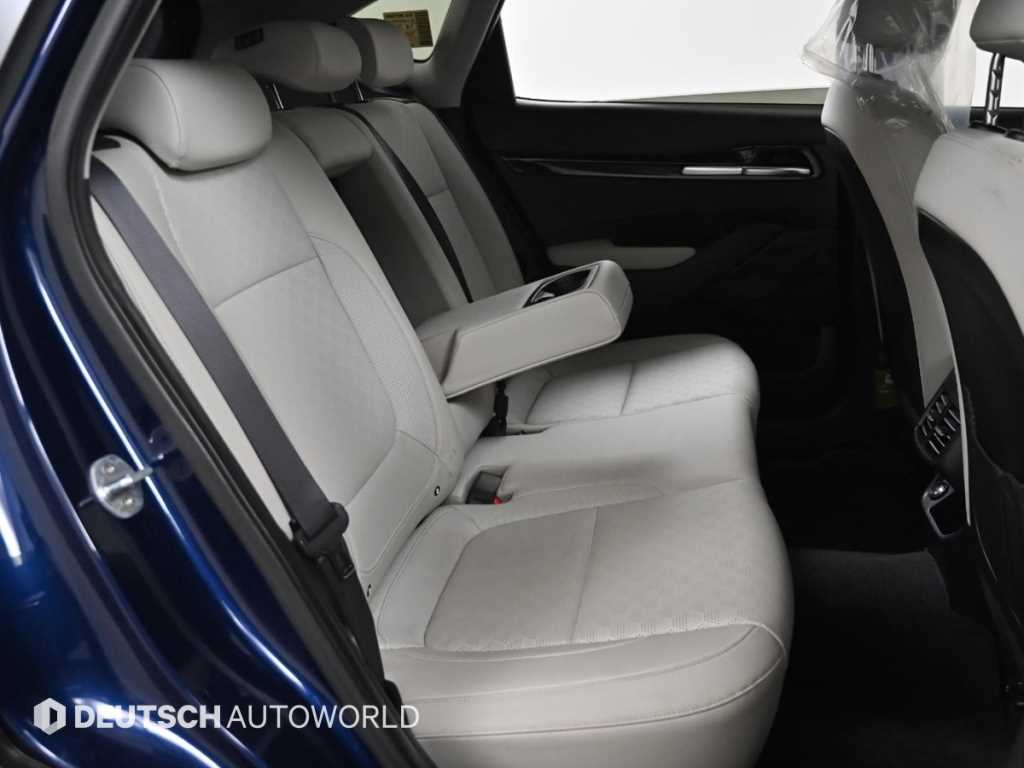 Kia Seltos — photo 12
