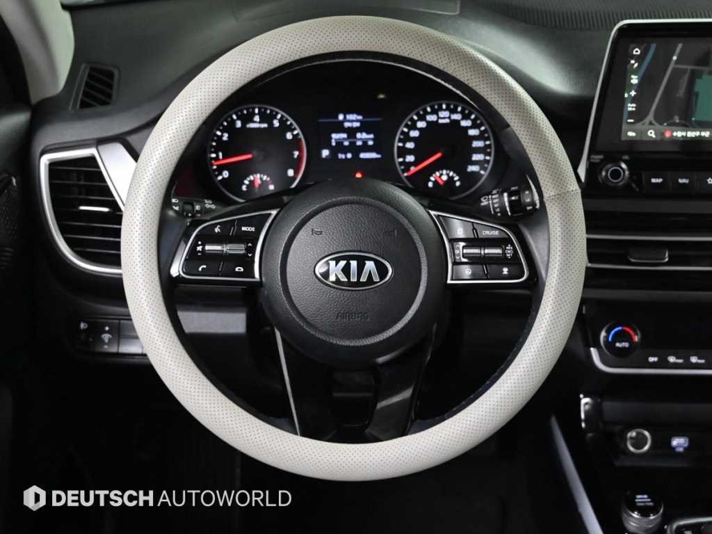 Kia Seltos — photo 13