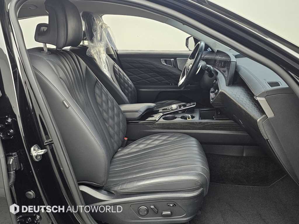 Kia K8 — photo 10