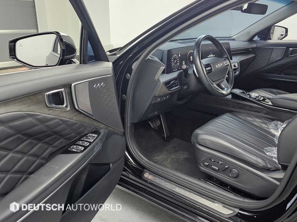 Kia K8 — photo 11