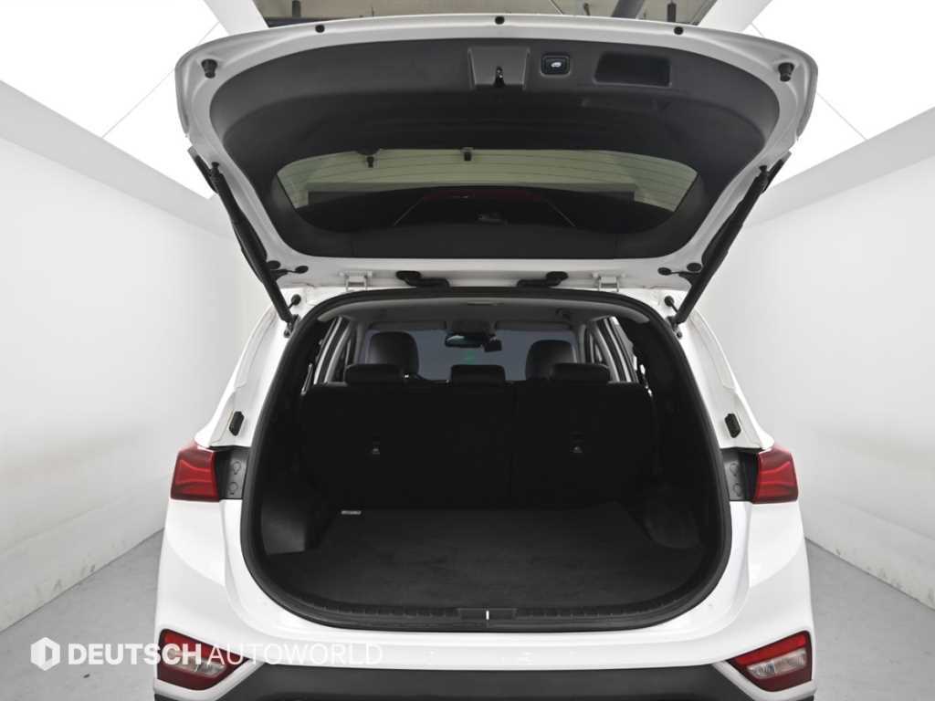 Hyundai Santafe — photo 19