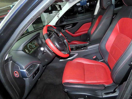 Jaguar F-PACE — photo 06