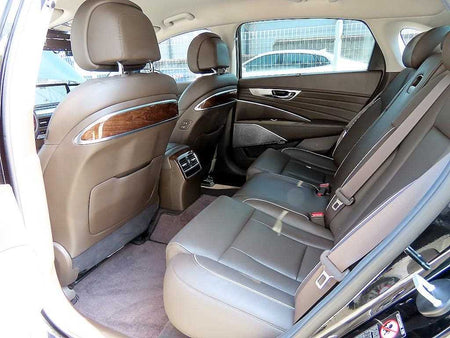 Kia K9 — photo 06
