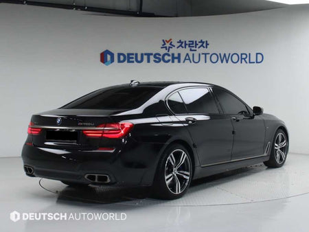 BMW 7-Series — photo 02