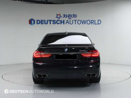 BMW 7-Series — photo 04