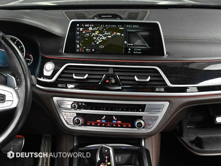 BMW 7-Series — photo 14