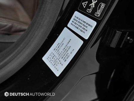 BMW 7-Series — photo 20