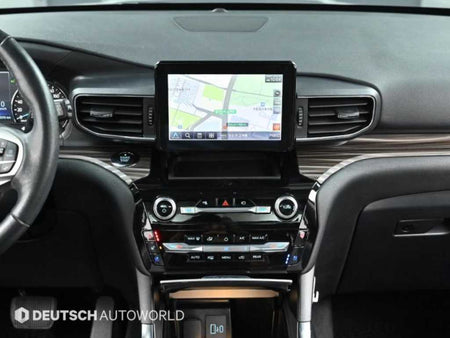 Ford Explorer — photo 14