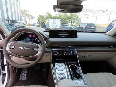 Genesis GV80 — photo 07
