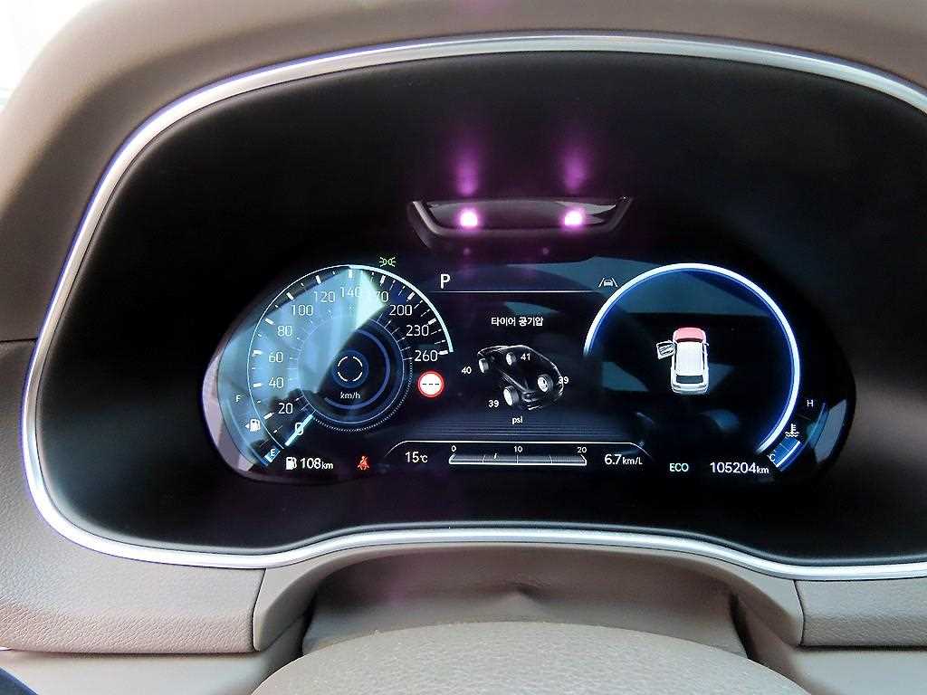 Genesis GV80 — photo 09
